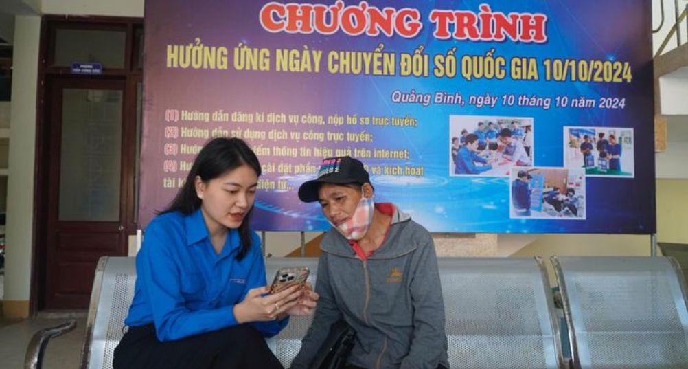 Dịch vụ công trực tuyến: những câu chuyện trên nhiều nẻo đường 